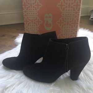 Brown Suede booties size 7.5
